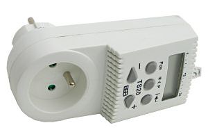 Zásuvka s termostatom TS-20
