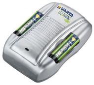 Nabíjačka VARTA 15 minutová 57055+2xAA 2000mAh